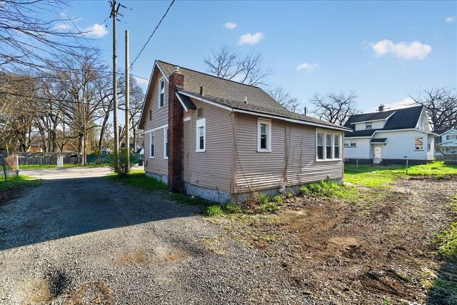 379 E Dale Avenue, Muskegon, MI 49442