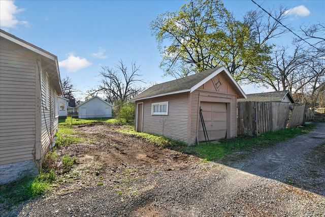 379 E Dale Avenue, Muskegon, MI 49442