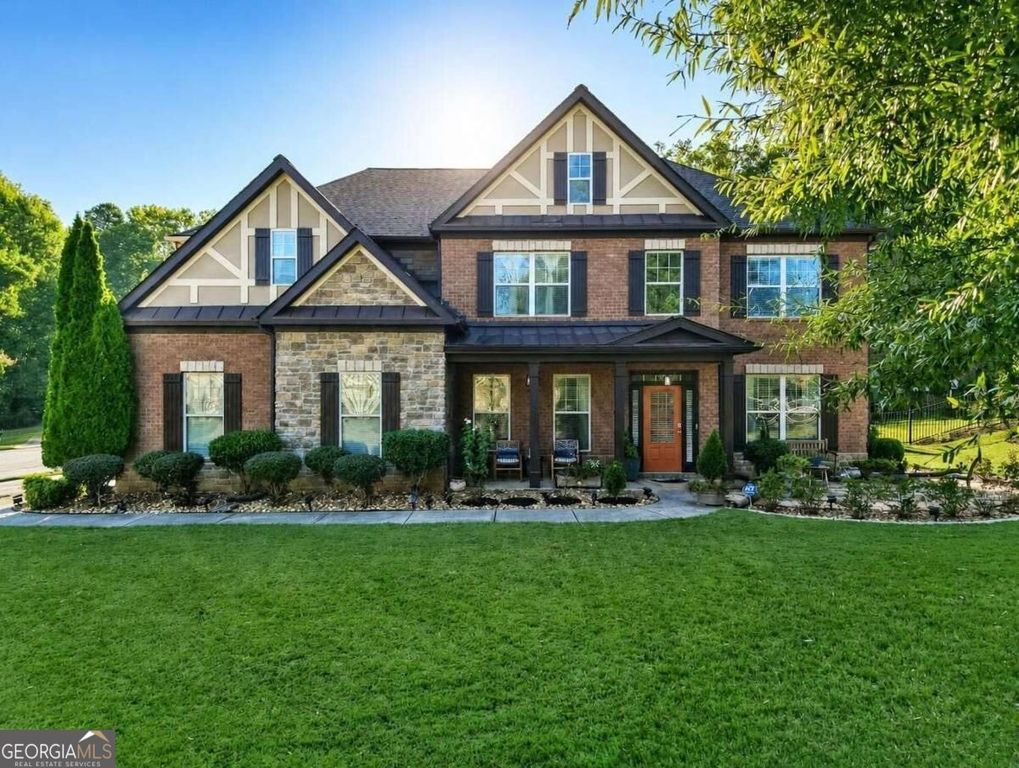 328 Field House Circle SW, Lilburn, GA 30047 — exterior