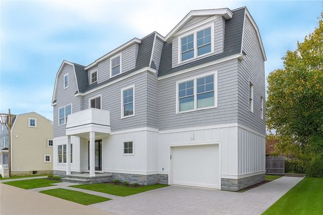 6 Sharon Court, Newport, RI 02840