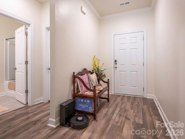 9317 Dunwich Drive, Gastonia, NC 28056