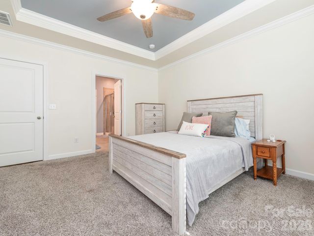 9317 Dunwich Drive, Gastonia, NC 28056