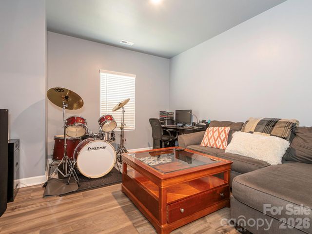 9317 Dunwich Drive, Gastonia, NC 28056