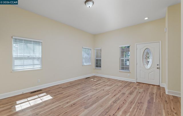 2841 Sunset Ln, Antioch, CA 94509