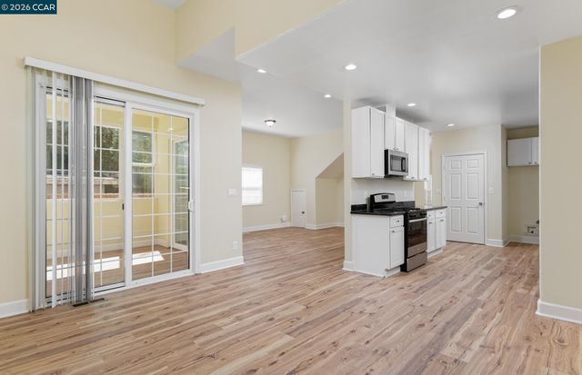 2841 Sunset Ln, Antioch, CA 94509