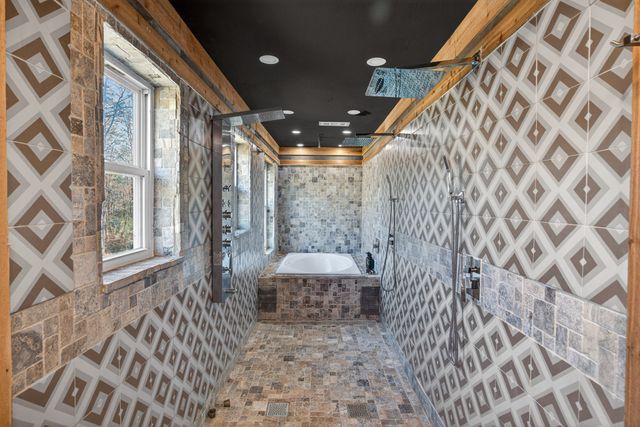 795 Pine Rd, Pikeville, TN 37367