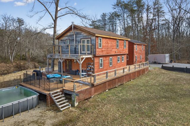 795 Pine Rd, Pikeville, TN 37367