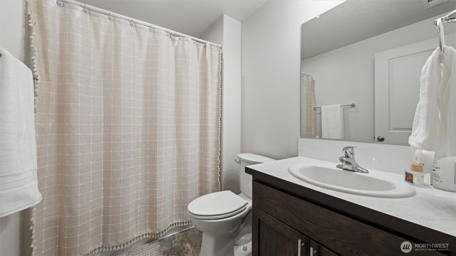 1029 W Sequoia Road, Moses Lake, WA 98837