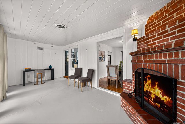 315 beverly, San Antonio, TX 78228