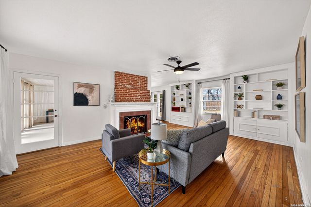 315 beverly, San Antonio, TX 78228