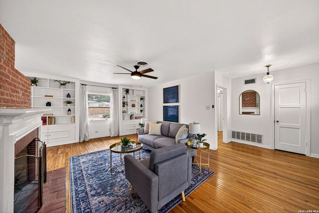 315 beverly, San Antonio, TX 78228