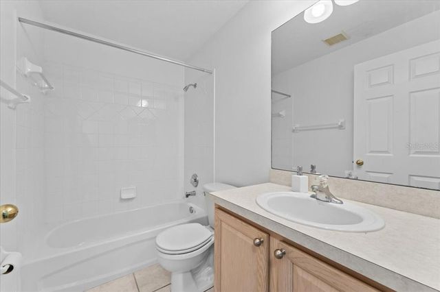 104 COQUINA BAY DRIVE, St Petersburg, FL 33705