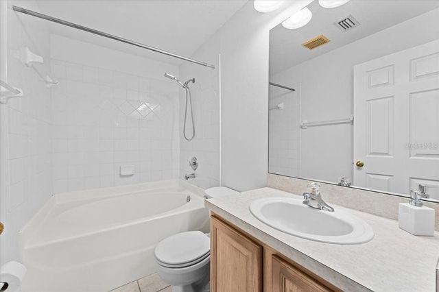 104 COQUINA BAY DRIVE, St Petersburg, FL 33705