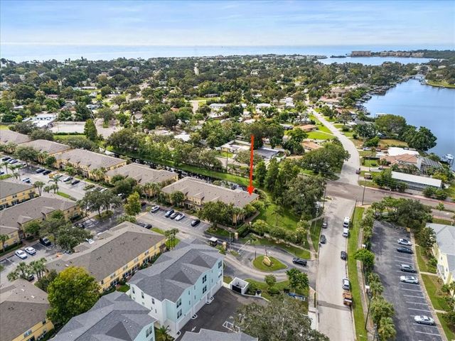 104 COQUINA BAY DRIVE, St Petersburg, FL 33705