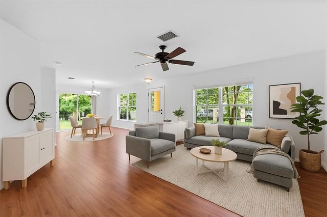 104 COQUINA BAY DRIVE, St Petersburg, FL 33705