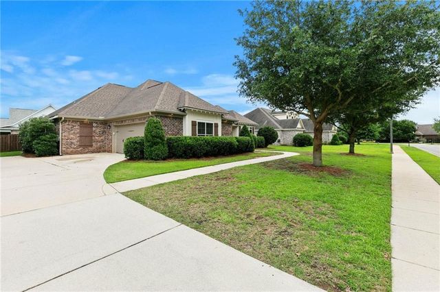 9583 Kasey Court, Daphne, AL 36526