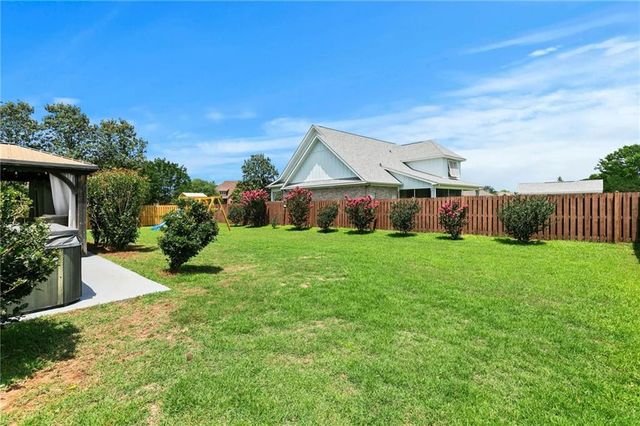 9583 Kasey Court, Daphne, AL 36526