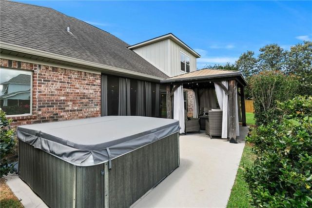9583 Kasey Court, Daphne, AL 36526