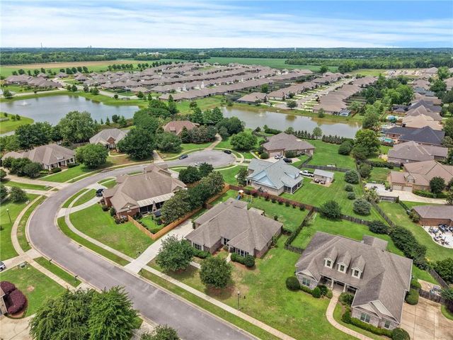 9583 Kasey Court, Daphne, AL 36526