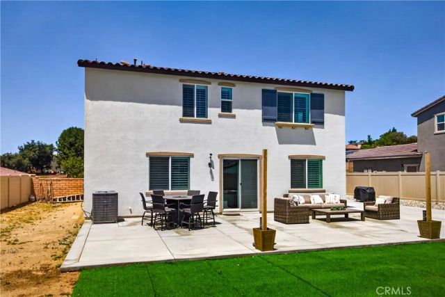 7691 Messina Heights, Highland, CA 92346
