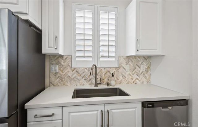 7691 Messina Heights, Highland, CA 92346