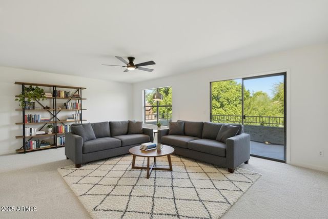 4018 E ADOBE Drive, Phoenix, AZ 85050