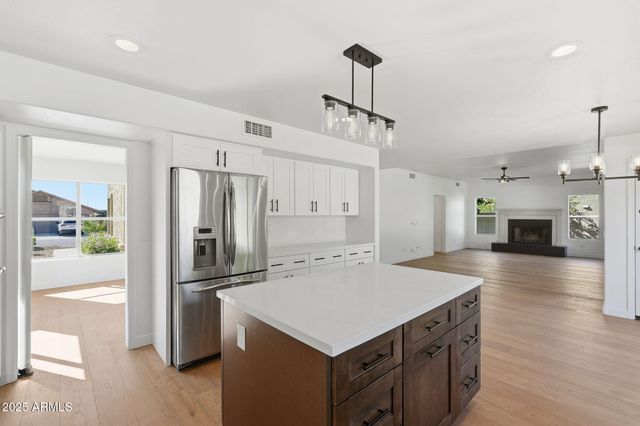 4018 E ADOBE Drive, Phoenix, AZ 85050