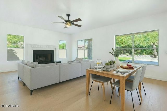 4018 E ADOBE Drive, Phoenix, AZ 85050