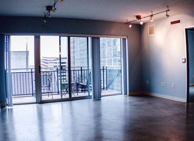 800 Brazos ST 903, Austin, TX 78701