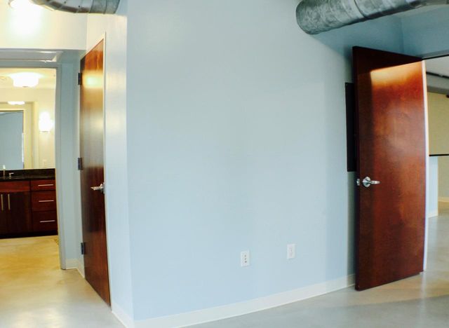800 Brazos ST 903, Austin, TX 78701