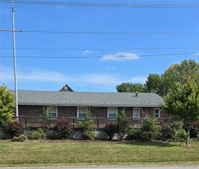 3910 State Route 111, Granite City, IL 62040