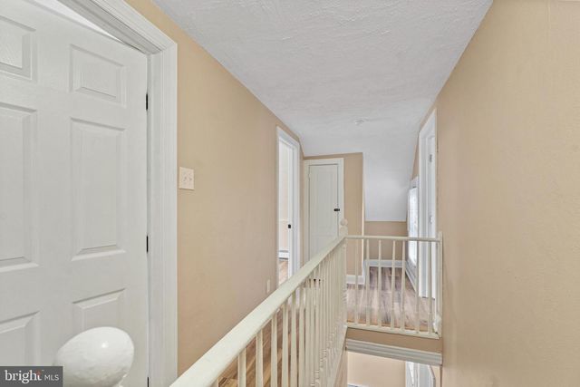 50 PINE ST, Beverly, NJ 08010