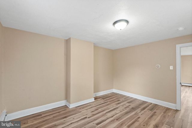 50 PINE ST, Beverly, NJ 08010