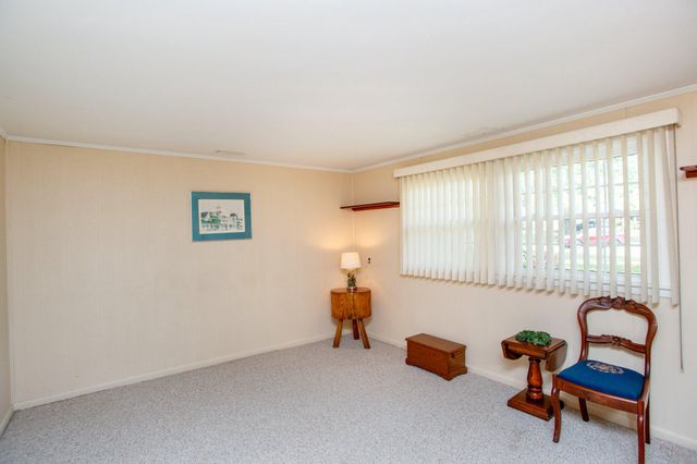 494 OVERLOOK DR, Warminster, PA 18974