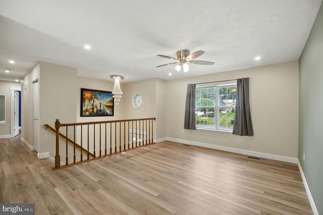 18245 LINTON CT, Dumfries, VA 22026