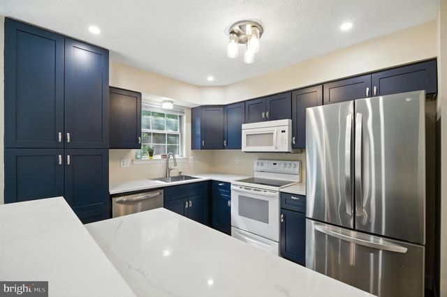 18245 LINTON CT, Dumfries, VA 22026