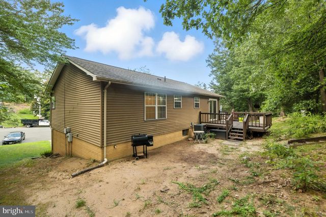 18245 LINTON CT, Dumfries, VA 22026