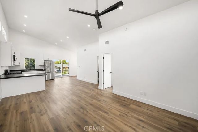 881 Capital St, Costa Mesa, CA 92627