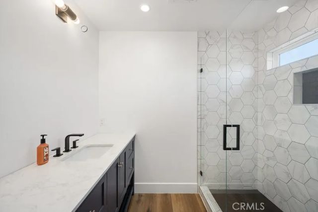 881 Capital St, Costa Mesa, CA 92627