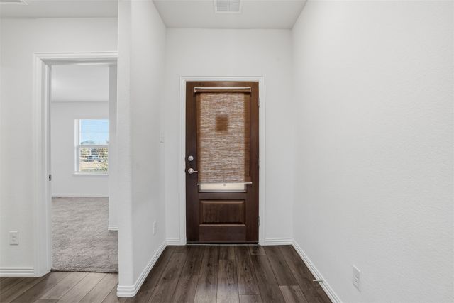 9110 S Field Lane, Arlington, TX 76002