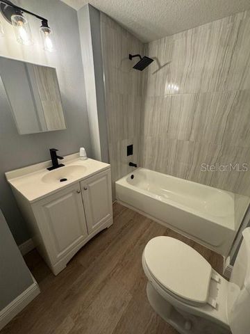 4721 PINE STREET, Fruitland Park, FL 34731