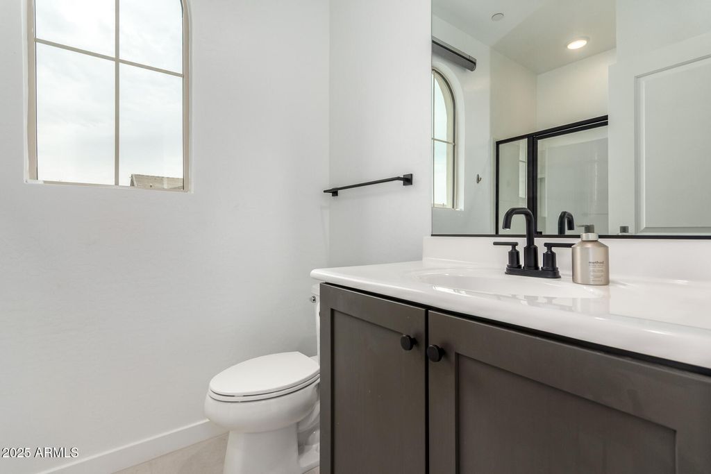 Image 11 of property listing at 5365 N 205TH Drive, Buckeye, AZ 85396