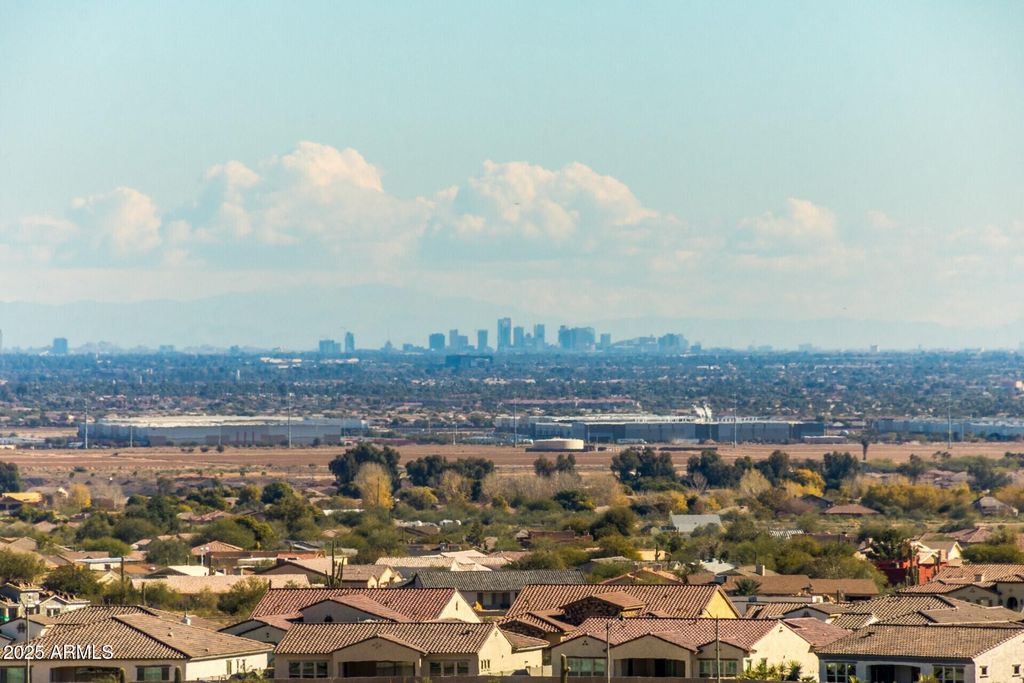 Image 61 of property listing at 5365 N 205TH Drive, Buckeye, AZ 85396