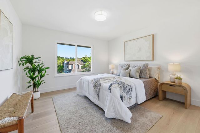 3400 Douglas Court, San Mateo, CA 94403