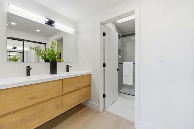 3400 Douglas Court, San Mateo, CA 94403