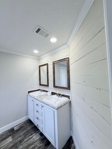 19363 NW 262nd Street, Okeechobee, FL 34972