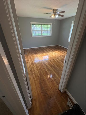 5223 Sanford Road, Houston, TX 77035