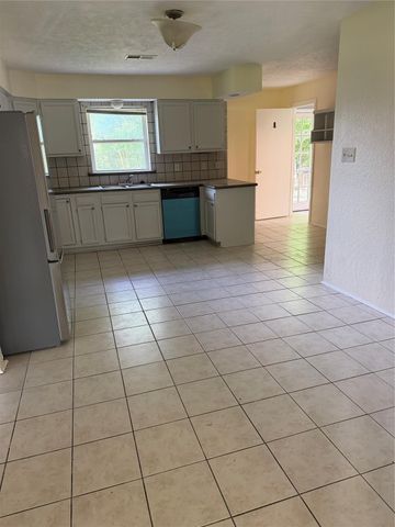 5223 Sanford Road, Houston, TX 77035