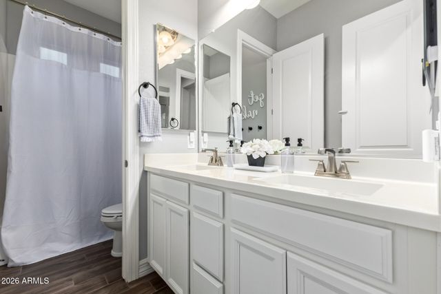 10326 E BERGERON Avenue, Mesa, AZ 85212