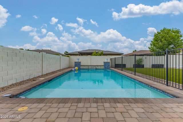 10326 E BERGERON Avenue, Mesa, AZ 85212